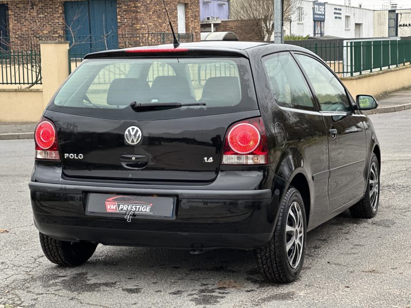 VOLKSWAGEN POLO 2007