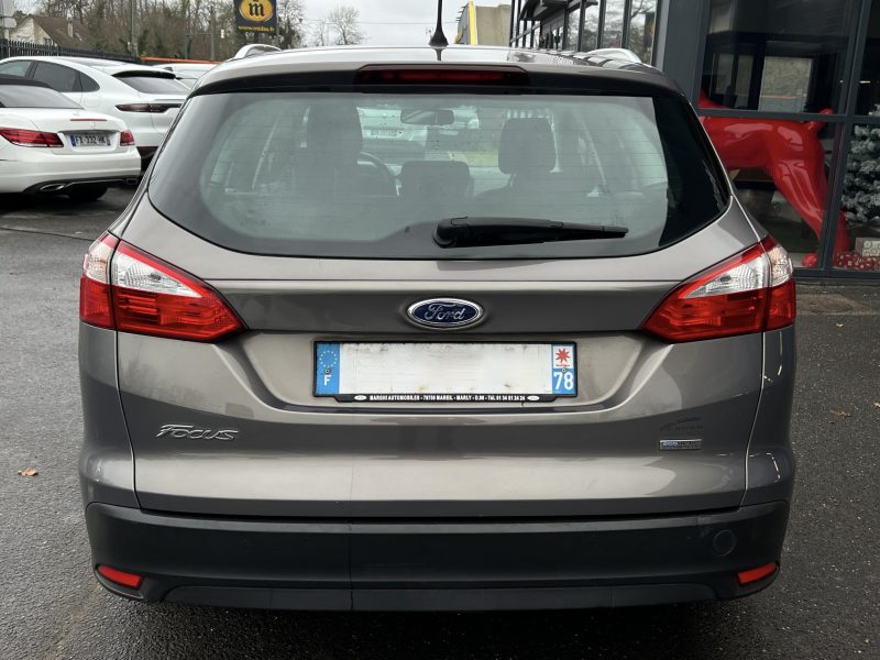 FORD FOCUS III SW BREAK 1.0 ECOBOOST 125 Cv TITANIUM / 1ERE MAIN CRIT AIR 1 - GARANTIE 1 AN