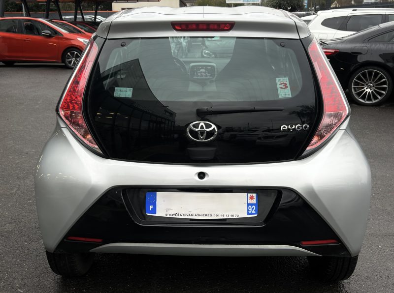 TOYOTA AYGO II 1.0 VVT-i 69 PREMIERE MAIN 5 330 Kms BOITE AUTOMATIQUE CAMERA RECUL - GARANTIE 1 AN