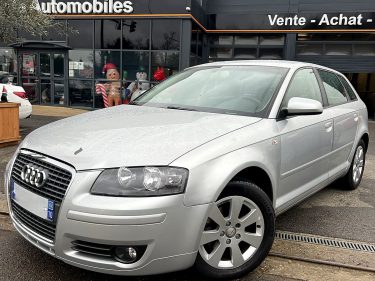 AUDI A3 II SPORTBACK 1.6 100 Cv BOITE AUTOMATIQUE / 5 PORTES - GARANTIE 1 AN