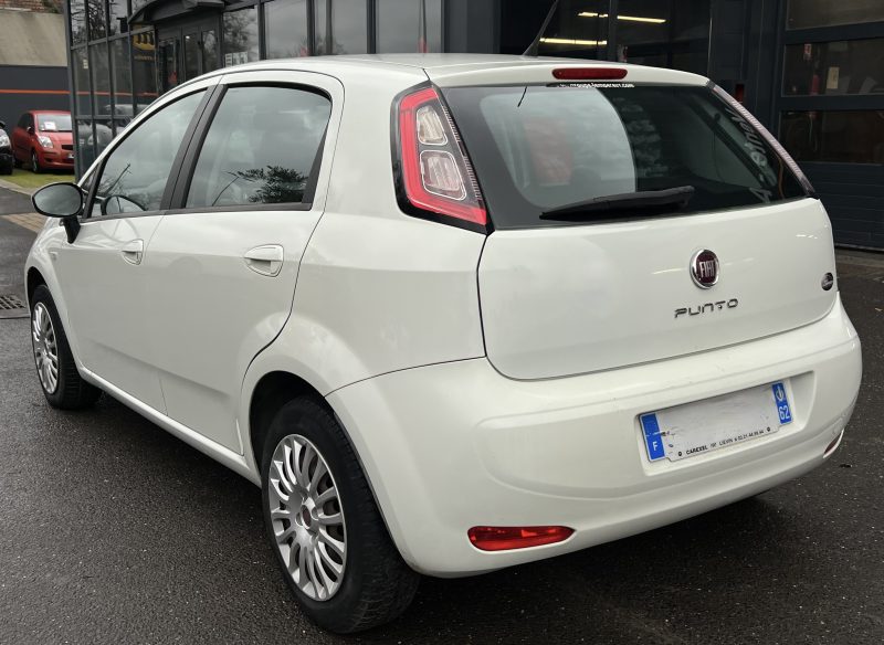 FIAT PUNTO EVO III (3) 1.2 69 Cv 5 PORTES CLIMATISATION BLUETOOTH CRIT AIR 1 - GARANTIE 1 AN