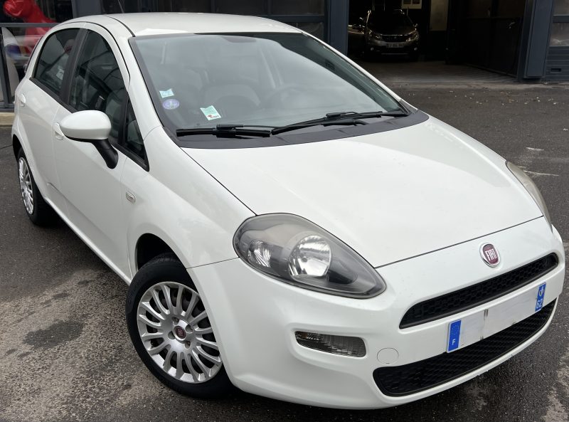 FIAT PUNTO EVO III (3) 1.2 69 Cv 5 PORTES CLIMATISATION BLUETOOTH CRIT AIR 1 - GARANTIE 1 AN