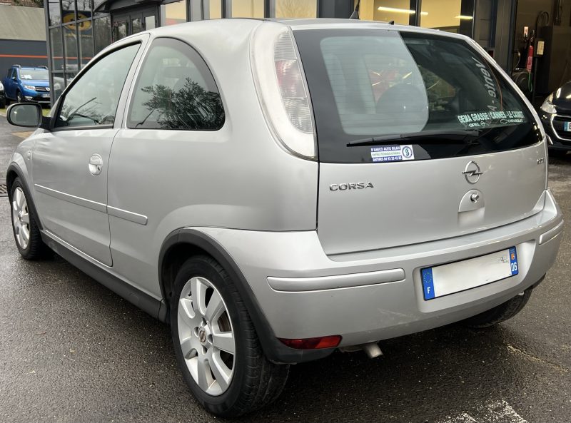 OPEL CORSA C III (2) EDITION. 1.3 CDTI 70 Cv 49 900 Kms ORIGINE FRANCE CLIMATISATION - GARANTIE 1 AN