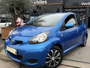 TOYOTA AYGO PHASE 2 CONNECT 1.0 VVT-i 68 GPS BLUETOOTH CLIMATISATION CRIT AIR 1 5 Pts Garantie 1 an