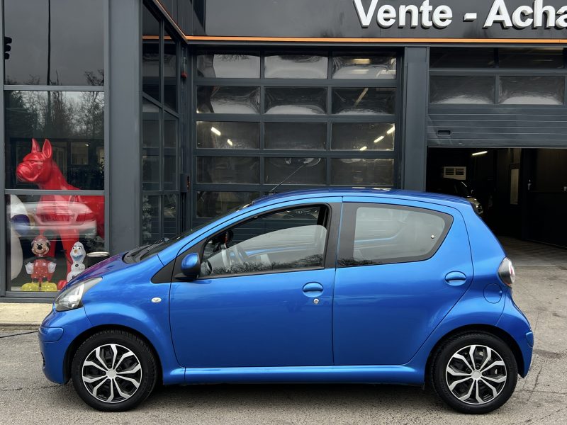 TOYOTA AYGO PHASE 2 CONNECT 1.0 VVT-i 68 GPS BLUETOOTH CLIMATISATION CRIT AIR 1 5 Pts Garantie 1 an