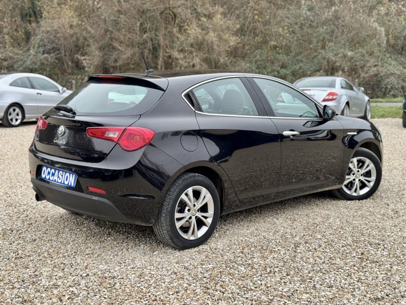 ALFA ROMEO GIULIETTA 2015