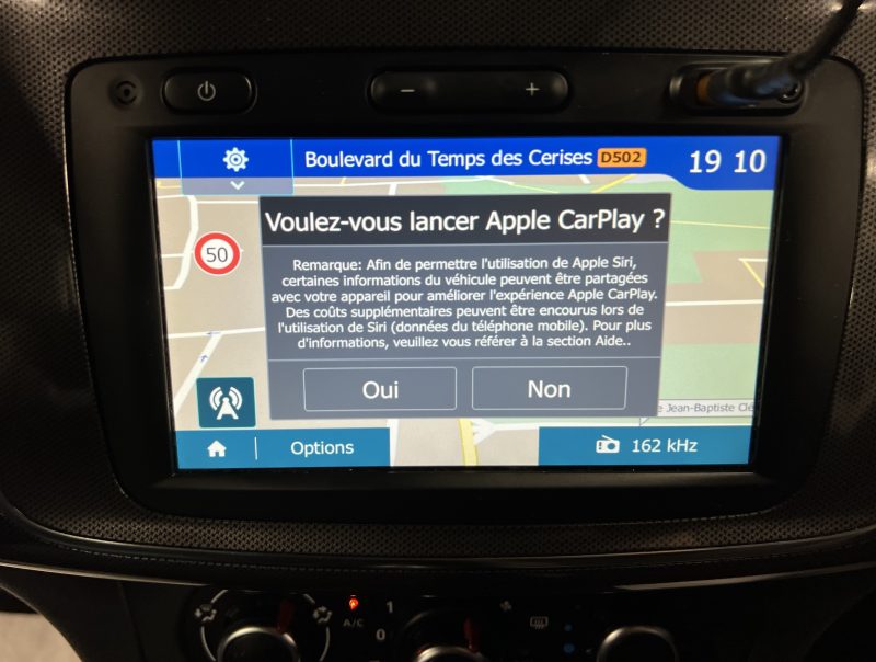 DACIA SANDERO STEPWAY II PHASE 2 0.9 TCE 90 GPS TACTILE APPLE CARPLAY REGULATEUR CLIM Garantie 1 an