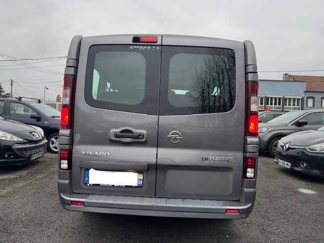 OPEL  VIVARO  2016