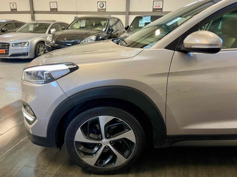 HYUNDAI TUCSON 2017