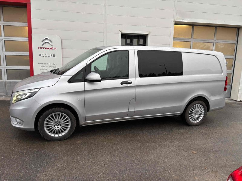 MERCEDES VITO 2022