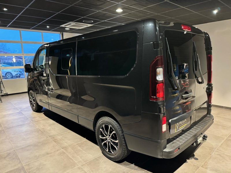 RENAULT TRAFIC 2019