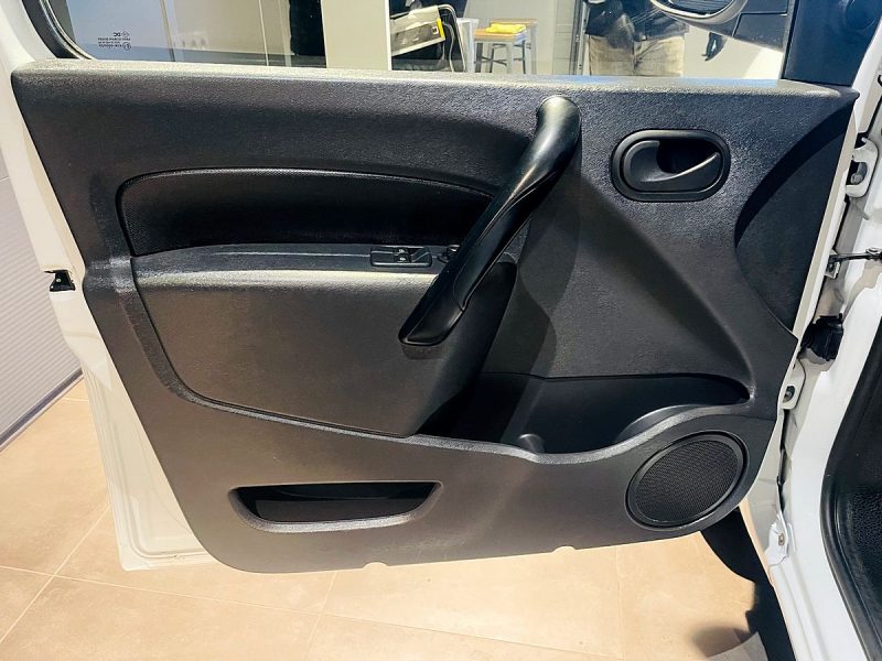 RENAULT  KANGOO  2019