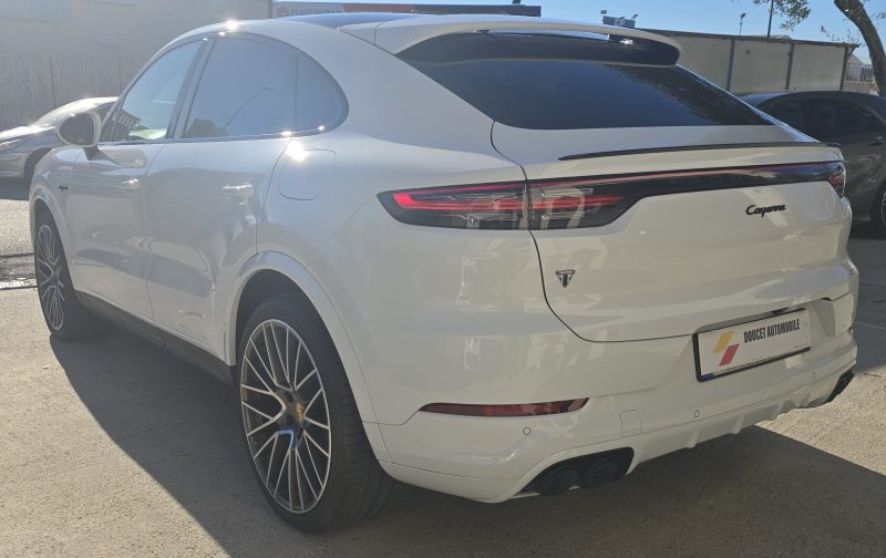 PORSCHE CAYENNE E-HYBRID 2021