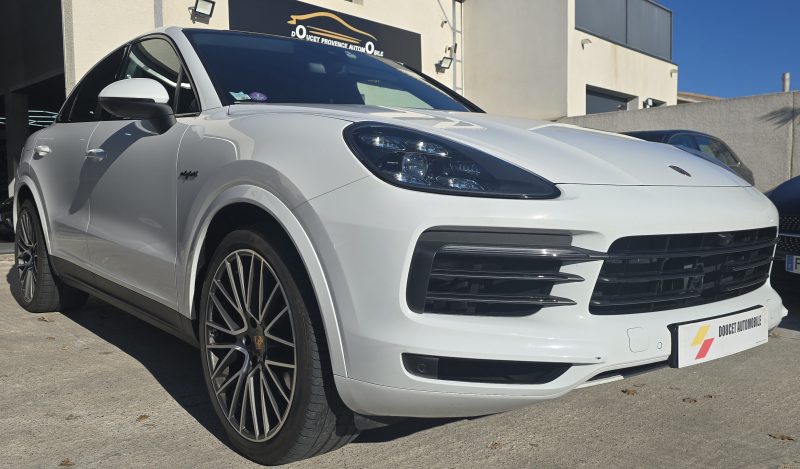 PORSCHE CAYENNE E-HYBRID 2021