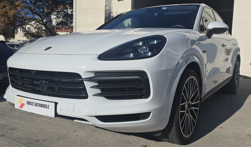 PORSCHE CAYENNE E-HYBRID 2021