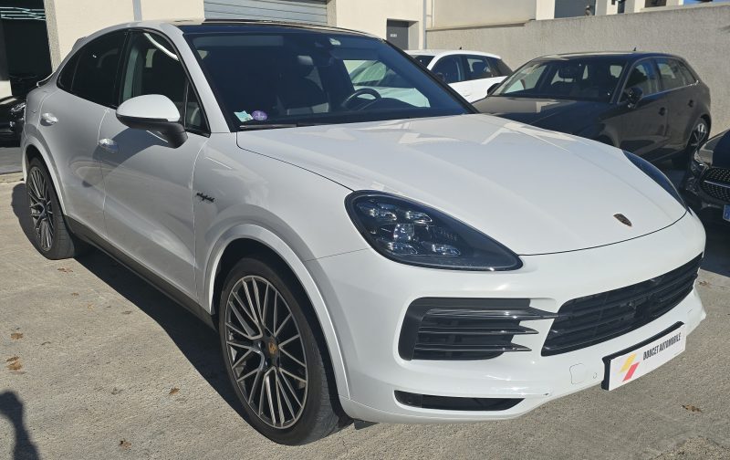 PORSCHE CAYENNE E-HYBRID 2021