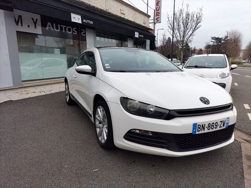 VOLKSWAGEN SCIROCCO 2011