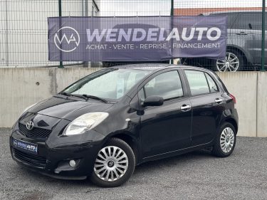 TOYOTA YARIS 2011