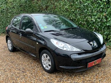 PEUGEOT 206+ 2009 1.1 (60Ch)