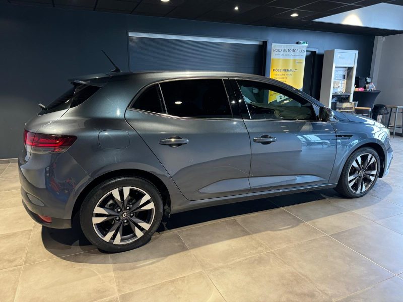 RENAULT MEGANE 2021