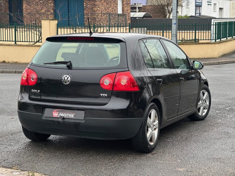 VOLKSWAGEN GOLF 2008