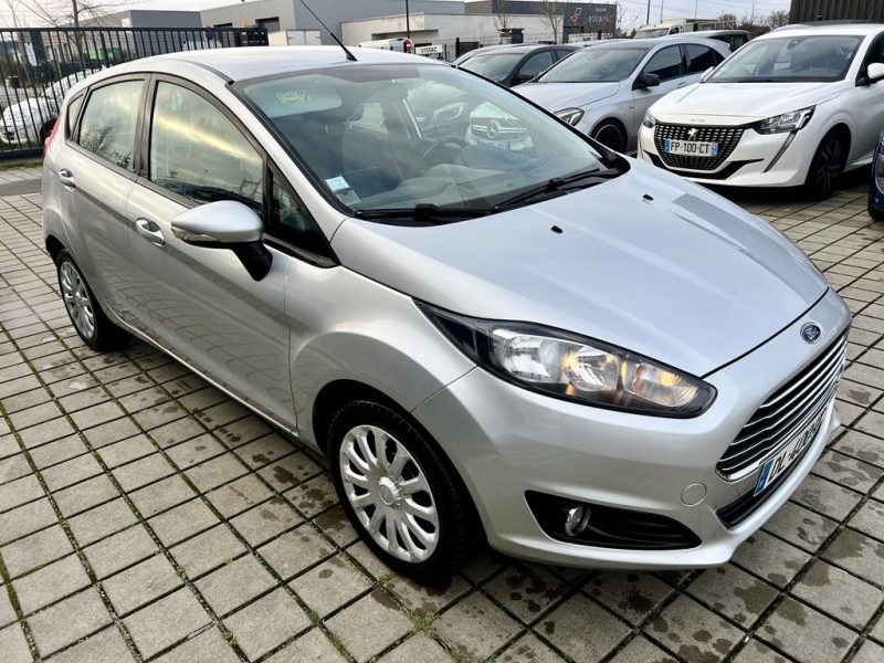 FORD FIESTA VI  1.0 EcoBoost 101CH ECOBOOST 100 S&S TREND