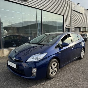 TOYOTA PRIUS 2010