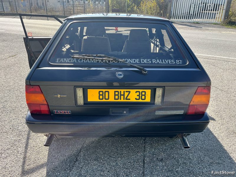 LANCIA  DELTA  1988