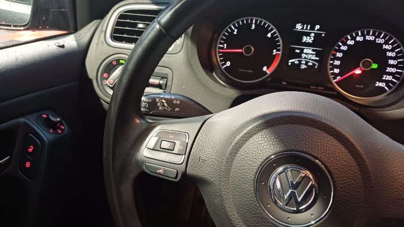 VOLKSWAGEN POLO 1l6TDI  90 DSG7 Boite automatique