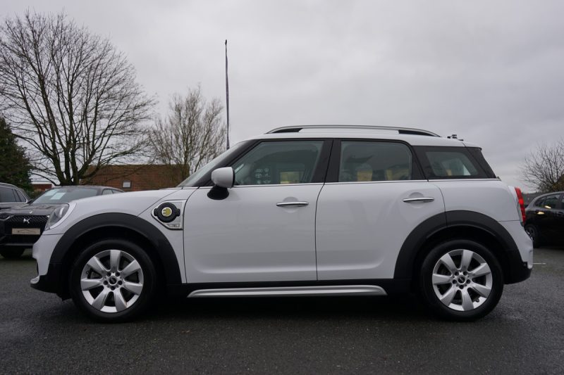 MINI COOPER SE COUNTRYMAN ALL4 BVA6 220 ch