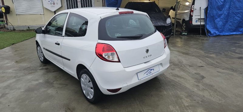 RENAULT CLIO 2010