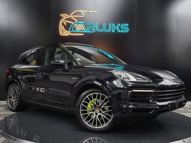 PORSCHE CAYENNE S E-Hybrid 462cv Platinum Edition AWD Boîte Auto / GARANTIE PORSCHE APPROVED