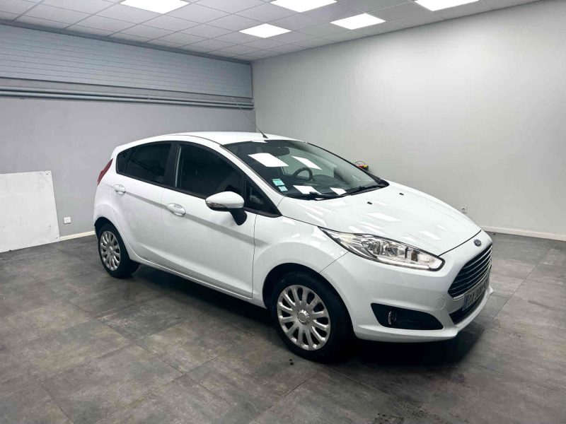 FORD FIESTA 2015