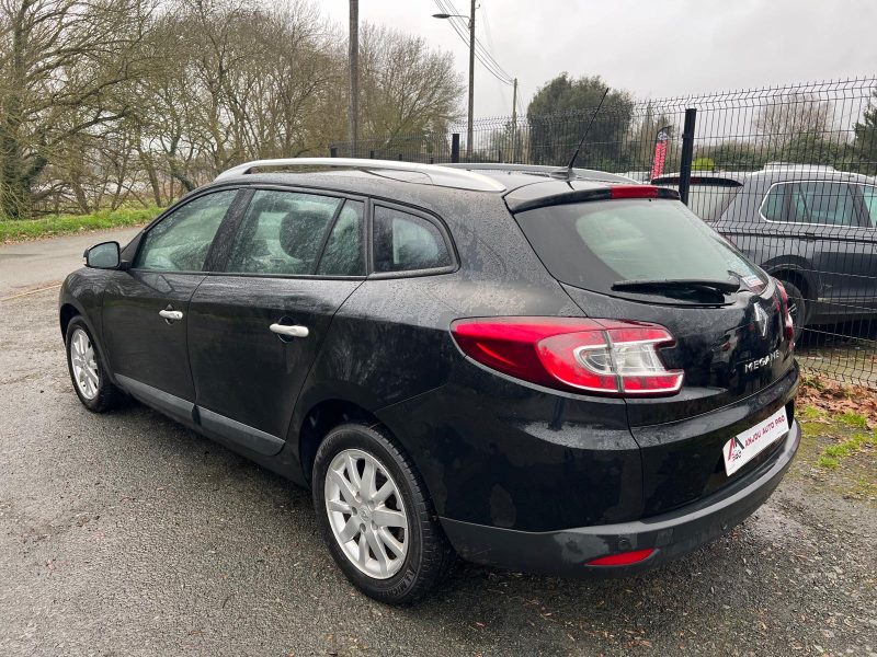 RENAULT MEGANE III Grandtour 2011