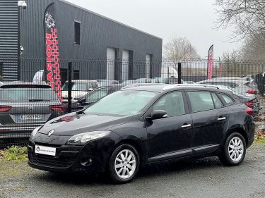 RENAULT MEGANE III Grandtour 2011