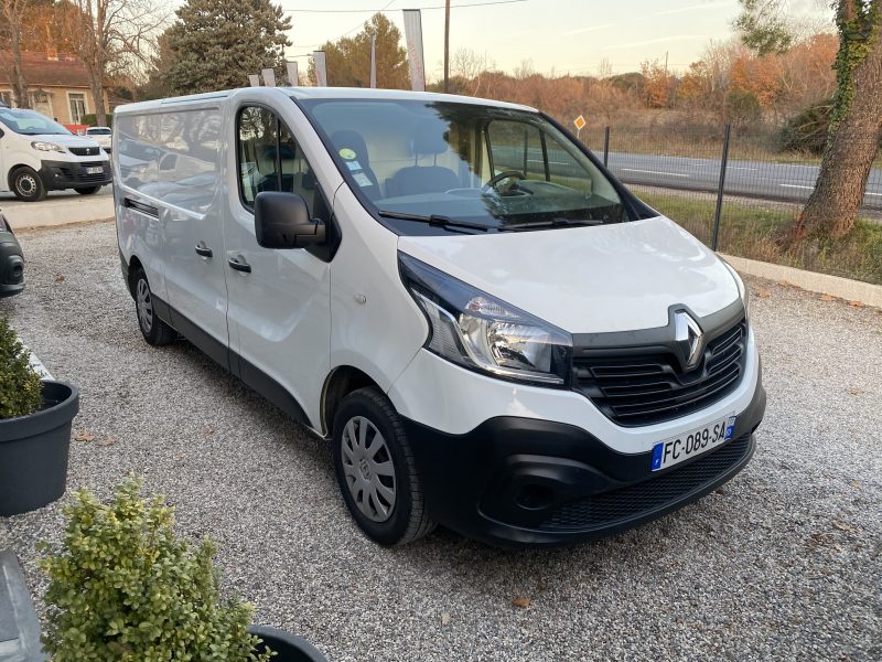 RENAULT TRAFIC 2018