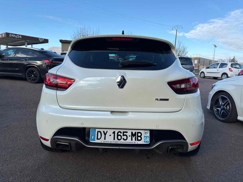 RENAULT CLIO 2015