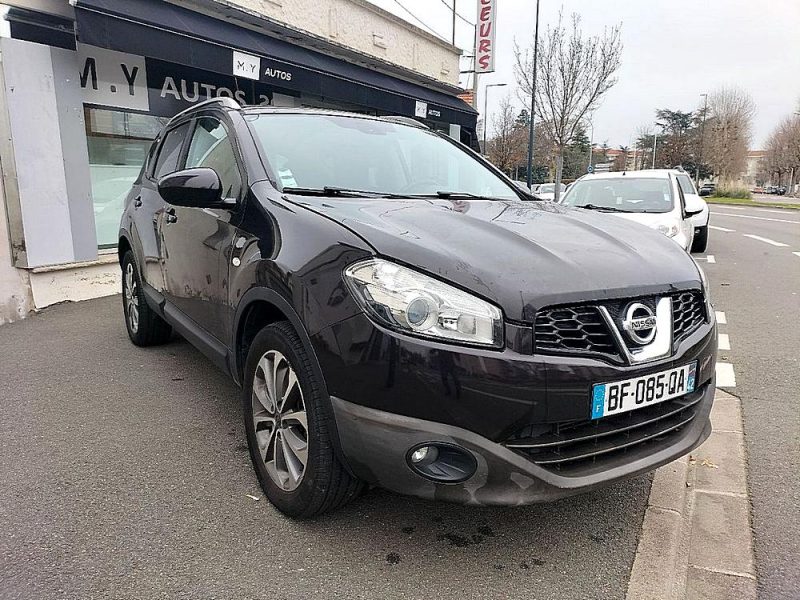 NISSAN QASHQAI 2011