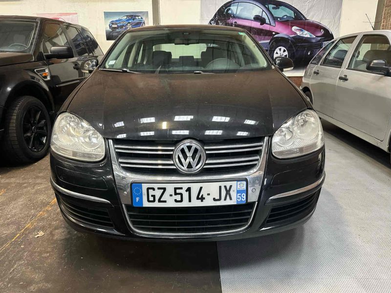 VOLKSWAGEN JETTA 1.6 TDi 105CV 2010