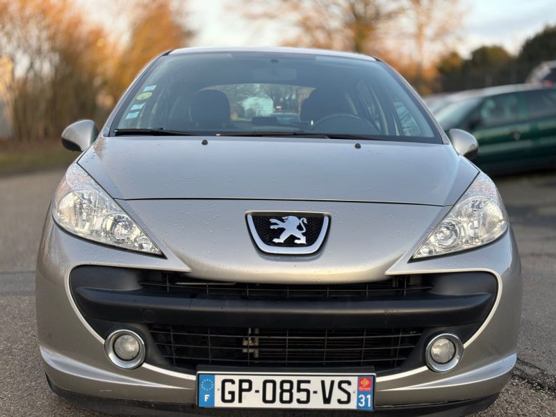 PEUGEOT 207 2008