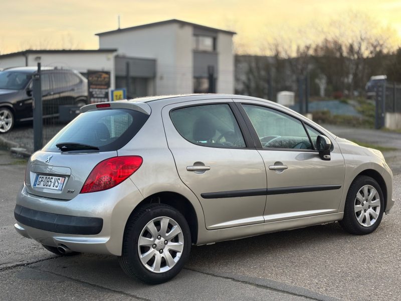 PEUGEOT 207 2008