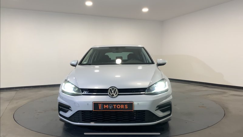 VOLKSWAGEN GOLF 2017