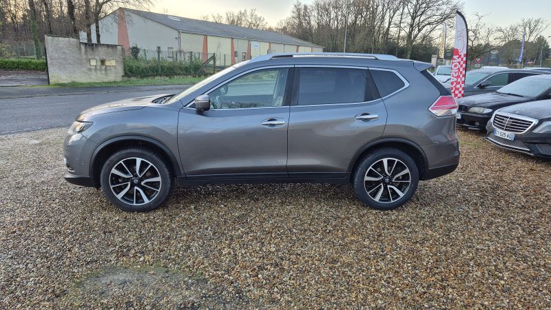 NISSAN X-TRAIL 2016