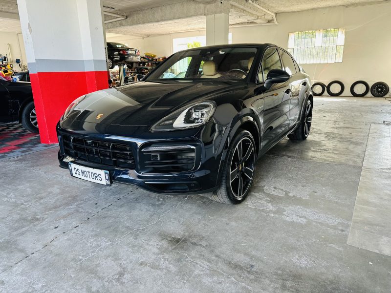 PORSCHE CAYENNE E-HYBRID 2021