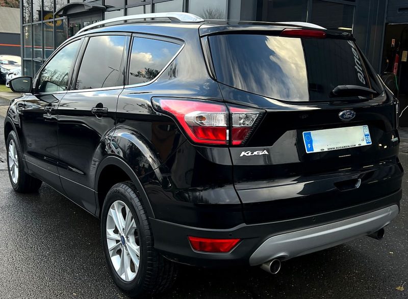 FORD KUGA II PHASE 2 TITANIUM 1.5 ECOBOOST 120 4x2 2WD 1ERE MAIN CUIR APPLE & ANDROID Garantie 1 an