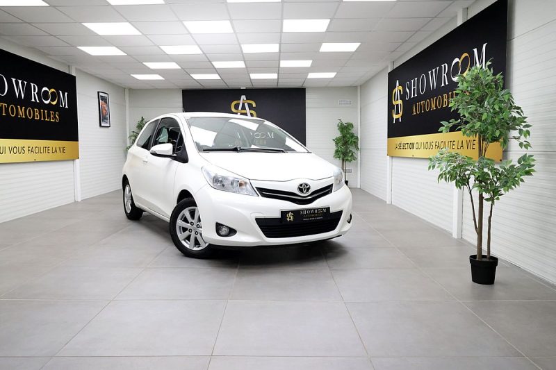 TOYOTA YARIS 2012