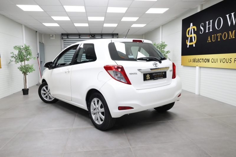 TOYOTA YARIS 2012