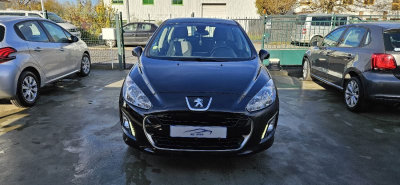 PEUGEOT 308 2011