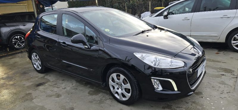 PEUGEOT 308 2011