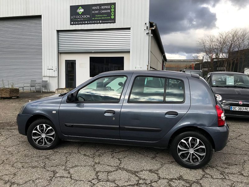 CLIO II ph2 - Campus 5 portes - 1.2i 75cv DYNAMIQUE - GARANTIE 6 MOIS